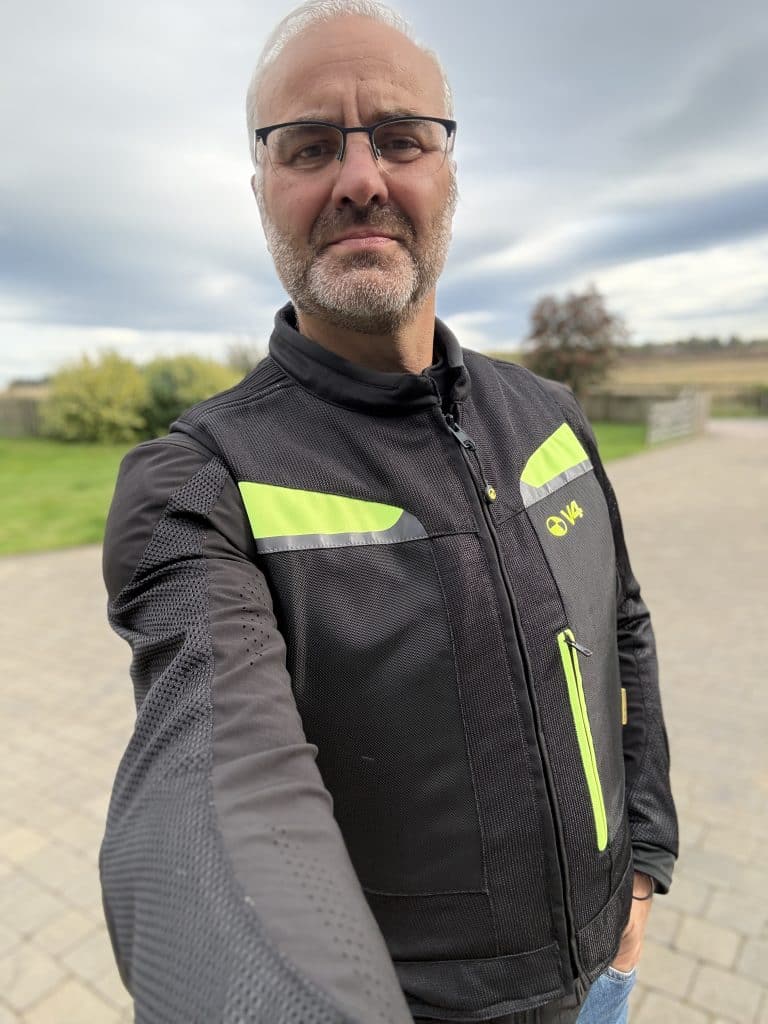 Motoairbag MAB V4 review — mechanical airbag vest